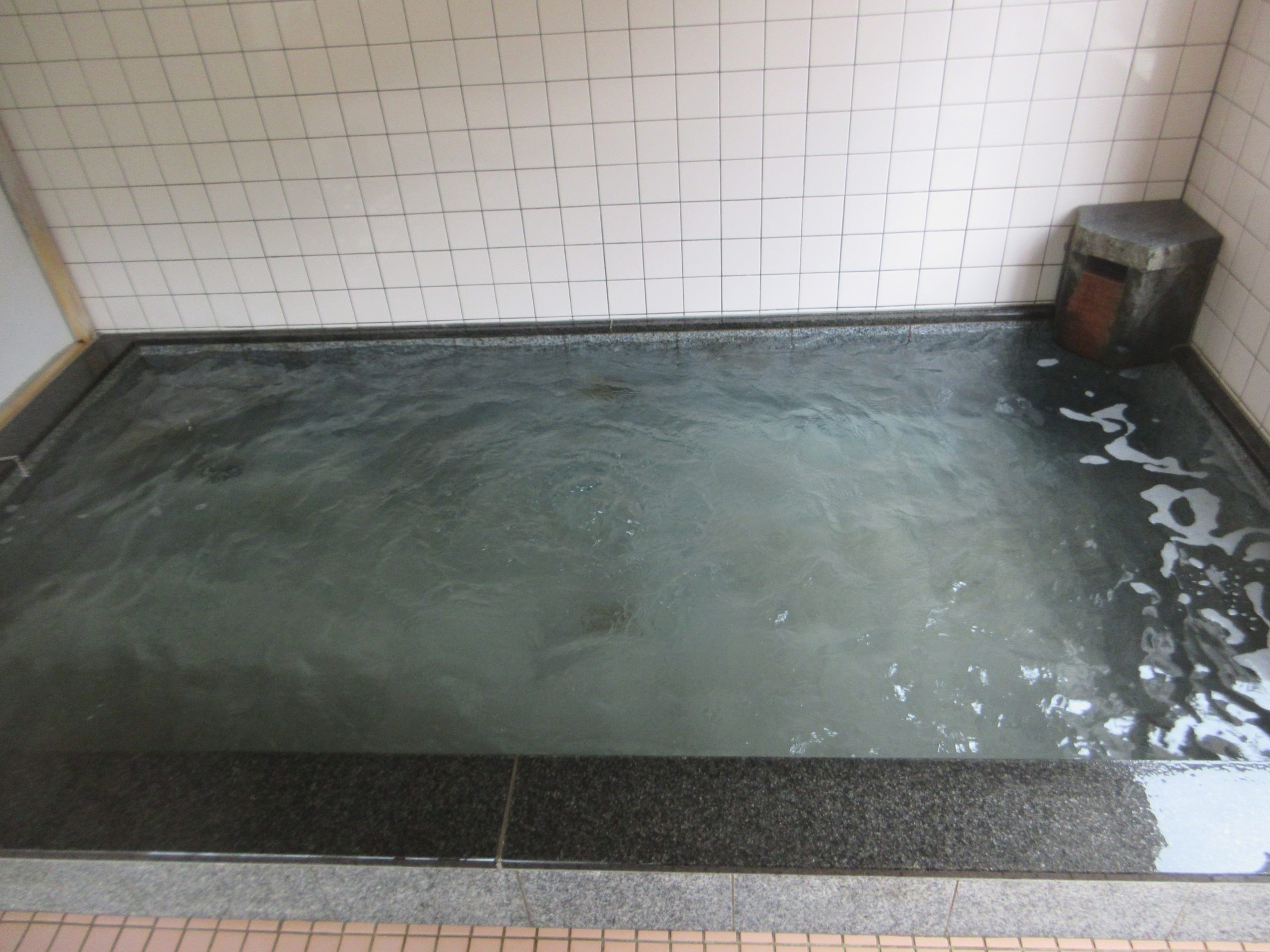 おんせん専用① 浴場用消耗品 | 有限会社 オンヨク｜温泉浴場に関する事業をサポート